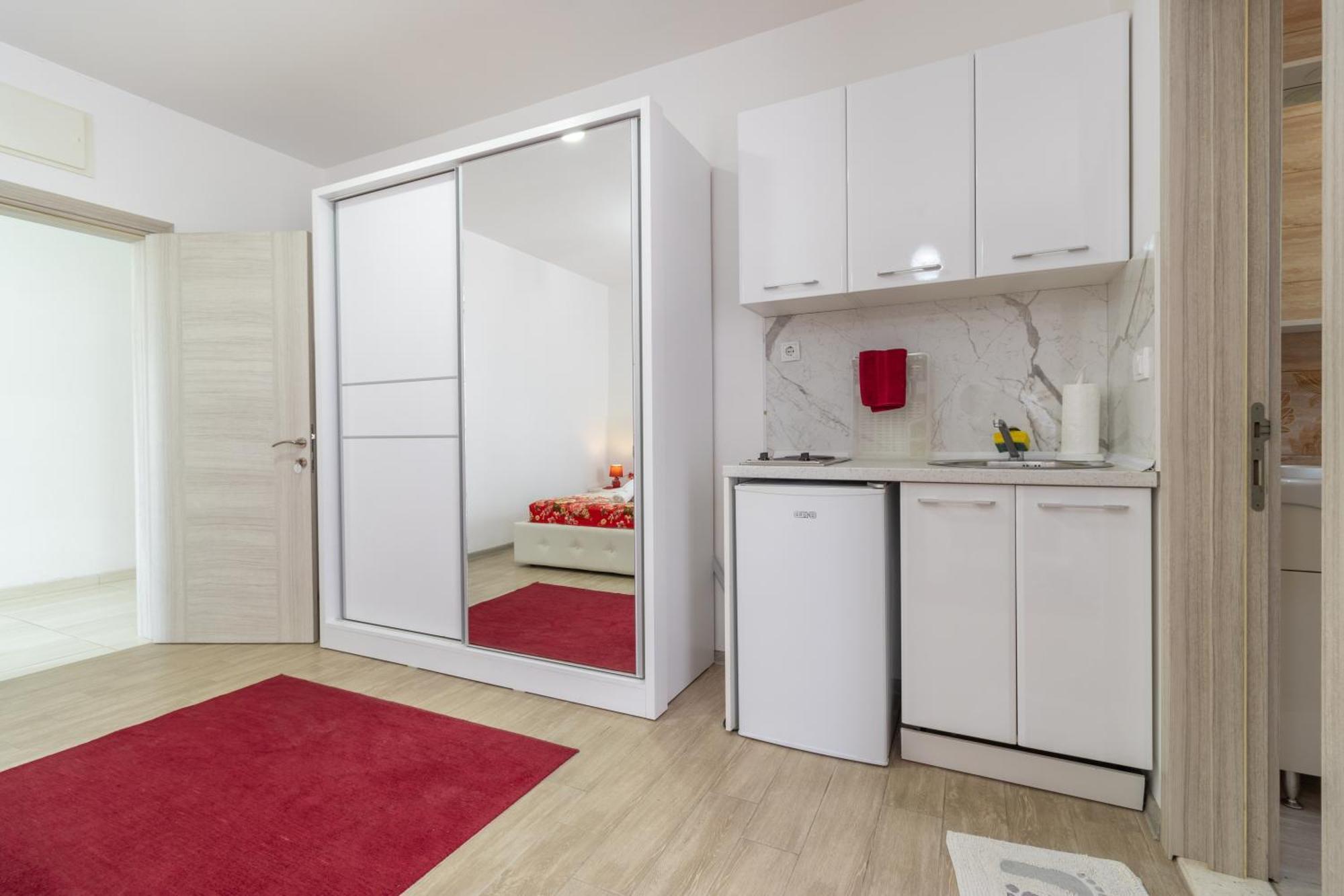 Demiri Apartments Ulcinj Eksteriør billede