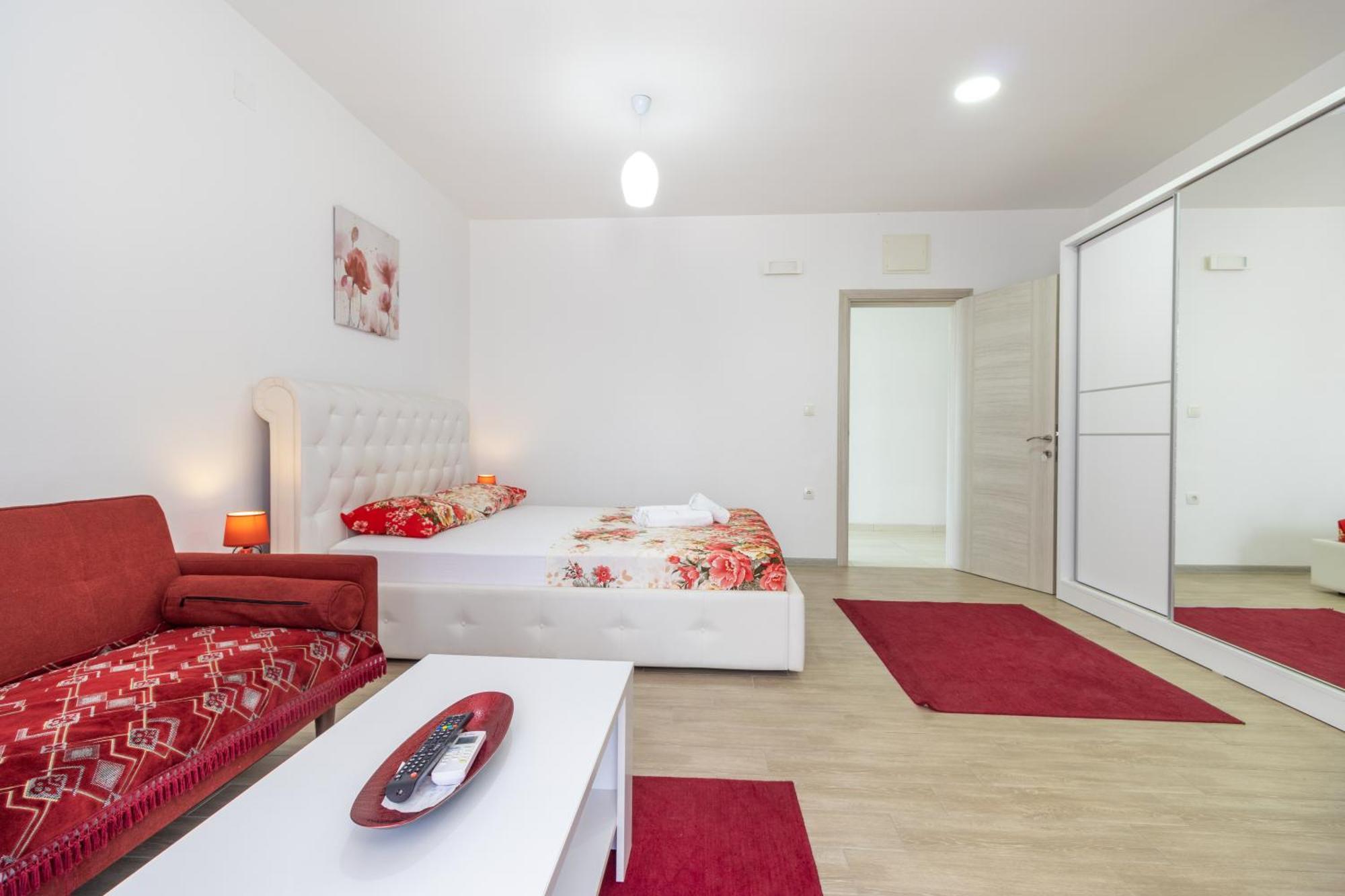 Demiri Apartments Ulcinj Eksteriør billede